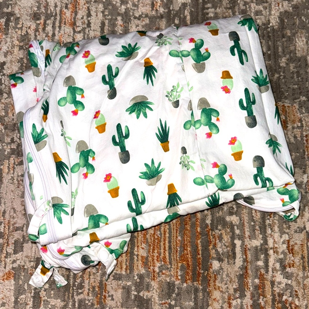 NWOT DockATot Cover 12-24 Month Size - Cactus